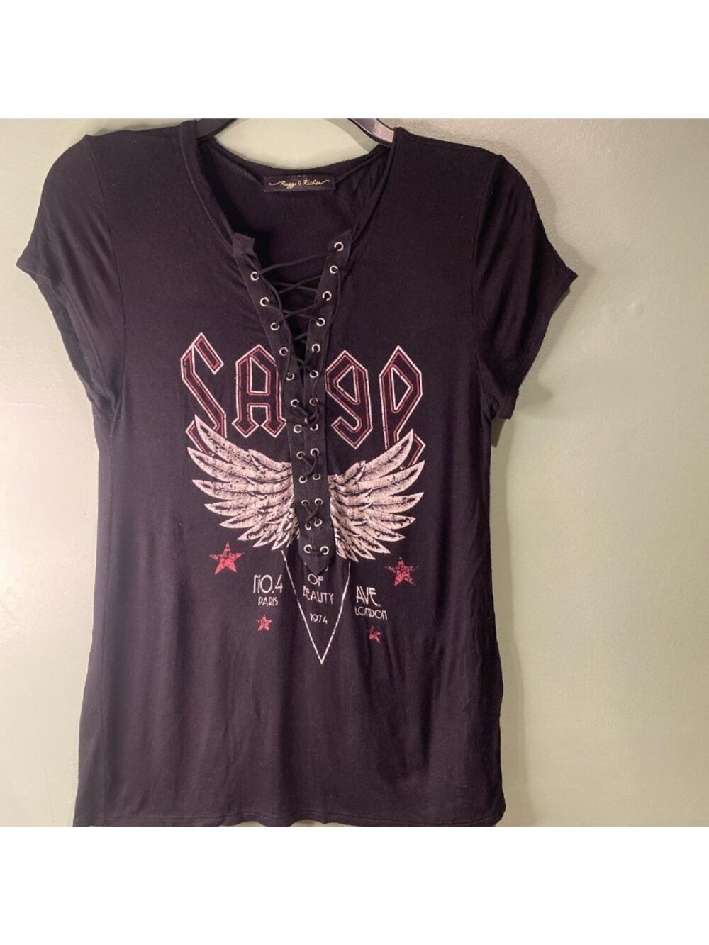 Rags II Riches Womens Y2K Black Lace Up Graphic Tee Wings Rock Grunge Fairycore